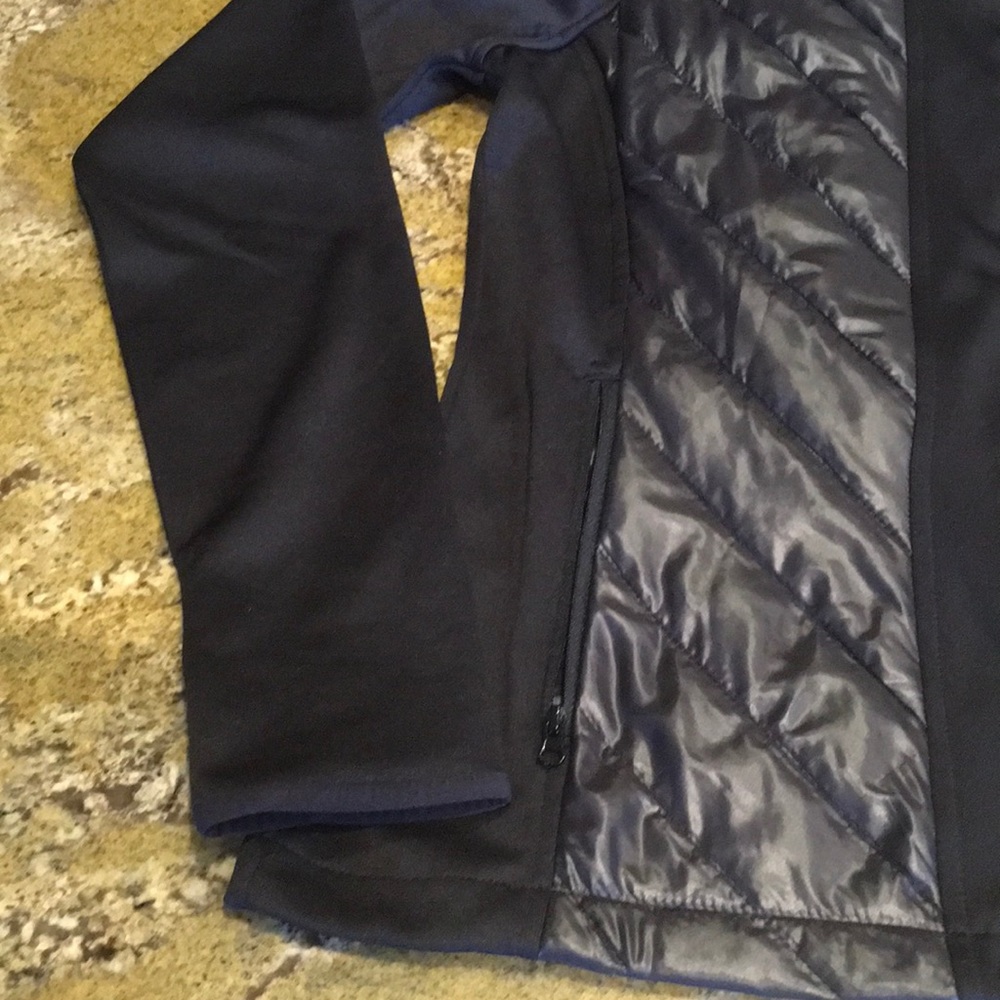 Reebock Lightweight Training Jacket Size Medium - image 5